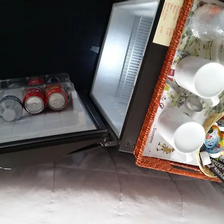 De La Paix Отель Альбер