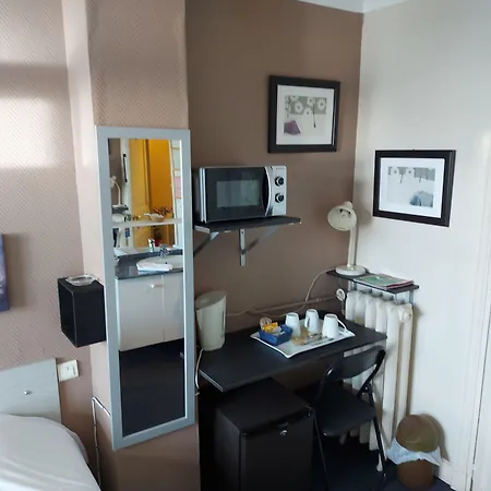 Hotell De La Paix 3*